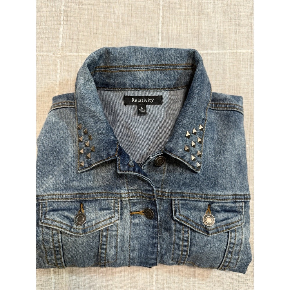 Relativity Denim Jacket Womens Large Studded Collar Blue Jean Jacket Stretch
